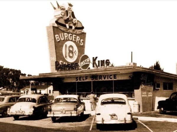 Insta-Burger King: The Birth of a Fast Food Giant in 1950s Jacksonville