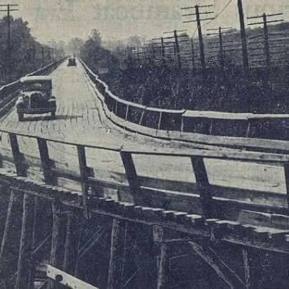 The Wooden Highway: A Look Back at the Road Between West Memphis and Memphis in the 1930s
